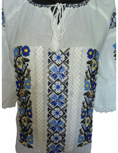 Ie traditionala românească mânecă trei sferturi din bumbac, broderie tradițională. Mărimi S-3XL.