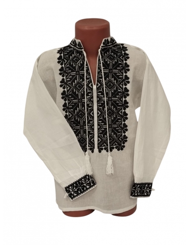 ie traditionala pentru copii cu guler tunica baieti alba cu broderie neagra disponibila in marimi dela 0 la 16 ani