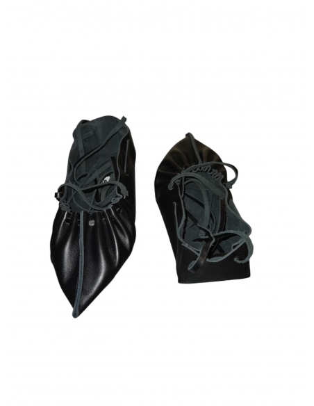 Opinci traditionale din piele naturala negre
