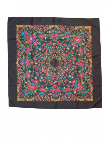 Batic traditional negru cu flori dimensiuni 75x75cm