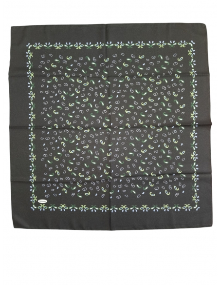 batic traditional romanesc negru