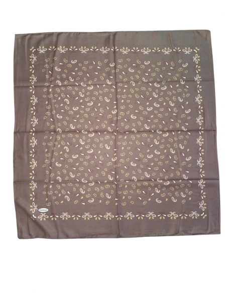 batic traditional romanesc negru