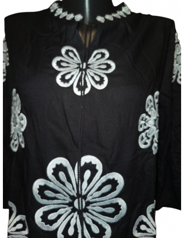 rochie traditionala brodata cu motive romanesti marimi disponibile de la S la 3XL