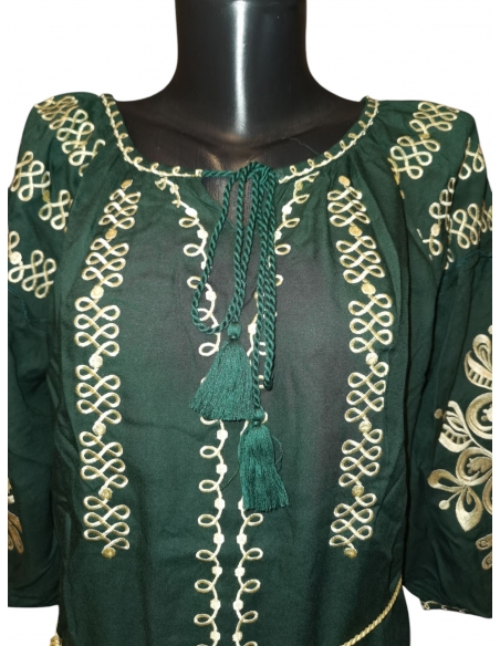 rochie traditionala brodata cu motive romanesti marimi disponibile de la S la 3XL