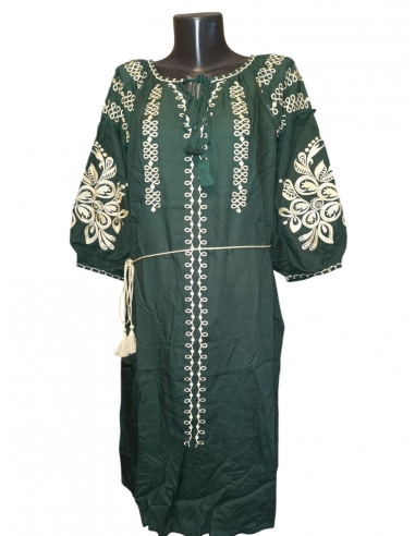 rochie traditionala brodata cu motive romanesti marimi disponibile de la S la 3XL