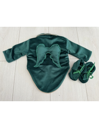 Costum de botez pentru băieți, disponibil în mărimi 3 luni, 3-6 luni, 6-9 luni.