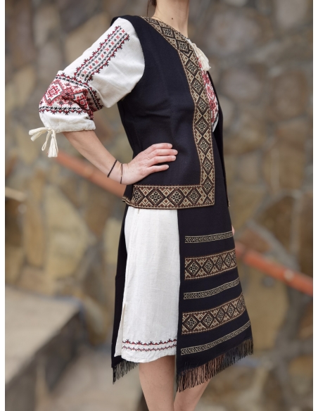 Set Traditional Dama, Vesta, Fote si Brau