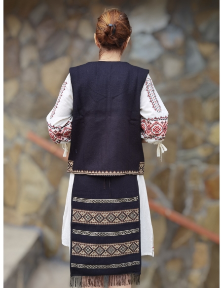 Set Traditional Dama, Vesta, Fote si Brau