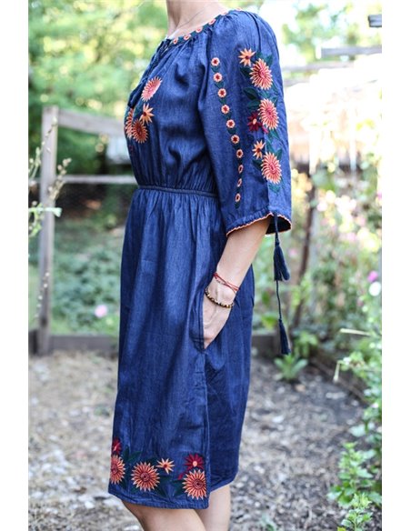 Rochie brodata din denim Elena12