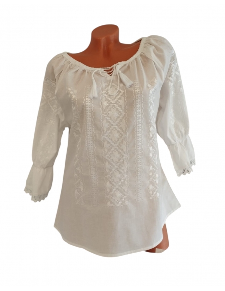 ie romaneasca alba cu broderie alba cu maneca trei sferturi material bumbac marimi S-3XL