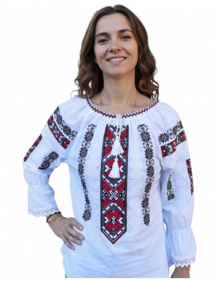 Ie Tradițională Românească Albă cu Broderie Roșu și Negru – Model Autentic pentru Femei
