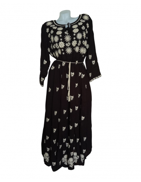 Rochie tradițională neagră din vâscoză cu broderie bej – mărimi S–3XL