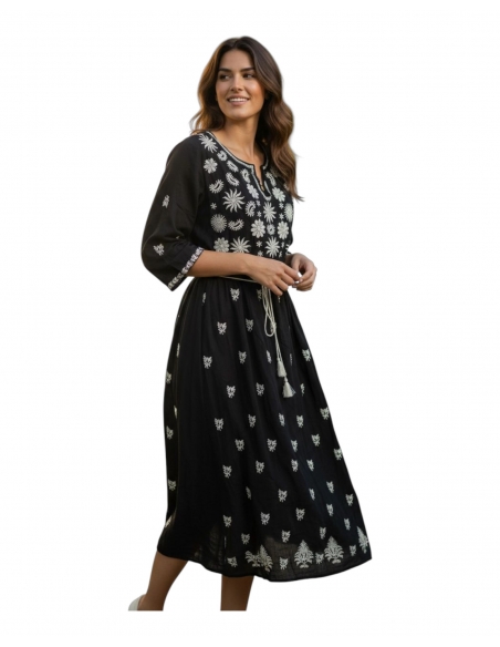 Rochie tradițională neagră din vâscoză cu broderie bej – mărimi S–3XL
