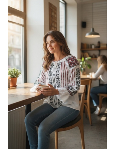 Ie Tradițională Românească Damă – Mâneca Lungă, Broderie Neagră și Roșie (S–3XL)