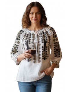 Ie traditionala dama cu broderie neagra si bej