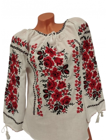 Ie traditionala dama cu broderie florala rosie – model clasic romanesc