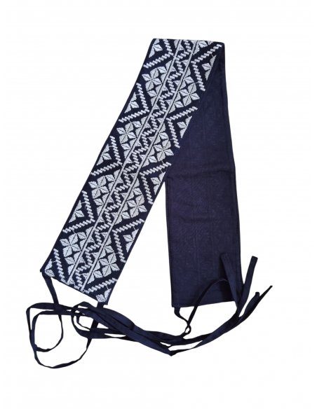 Brau traditional barbatesc brodat alb pe negru 86x11