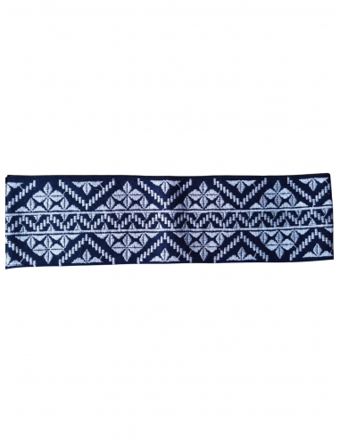 Brau traditional barbatesc brodat alb pe negru 86x11