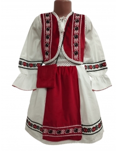 Costum traditional fetite cu vesta rosie si motive florale
