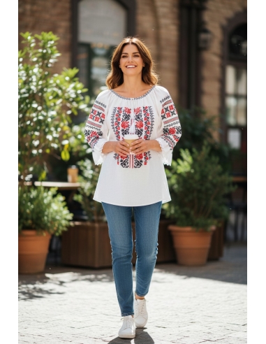 Ie traditionala dama alba cu broderie rosie si neagra model autentic romanesc