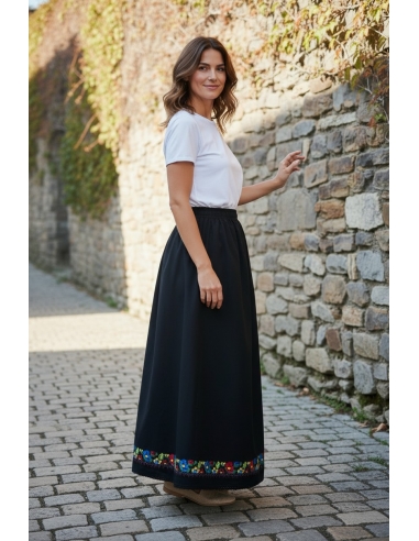 Fusta traditionala lunga pentru copii cu broderie florala multicolora