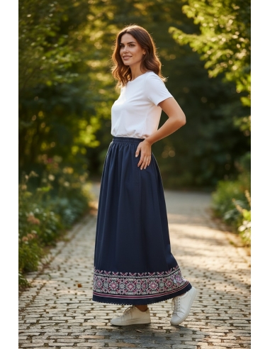 Fusta traditionala lunga dama din bumbac negru cu broderie rosie si bej