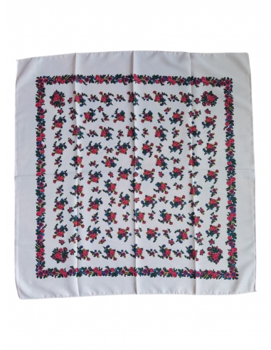 Batic traditional alb cu flori colorate stil popular romanesc