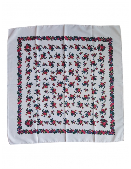 Batic traditional alb cu flori colorate stil popular romanesc