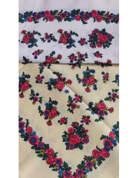 Batic Traditional Bej cu Flori Colorate 80x80 cm Stil Popular Romanesc