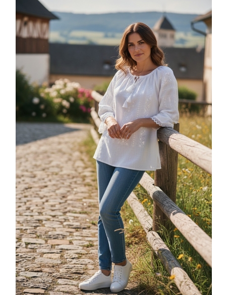 Set traditional alb pentru cuplu cu broderie alba autentica