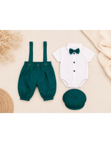 Costum elegant verde smarald pentru baieti cu bretele, papion si sapca