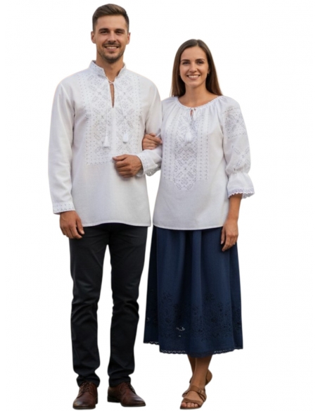 Set cuplu traditional alb cu broderie argintie ie dama si camasa traditionala barbateasca