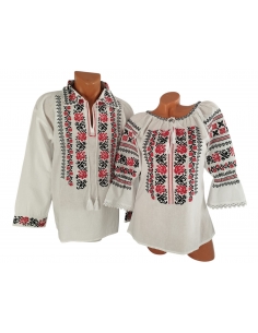 Set cuplu traditional alb cu trandafiri rosii si broderie neagra
