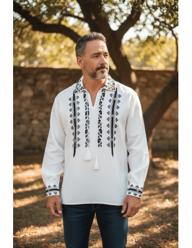 Camasa traditionala barbateasca alba cu broderie neagra si guler brodat