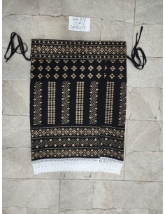 Set traditional dama cu catrinta neagra brodata bej si brau popular romanesc