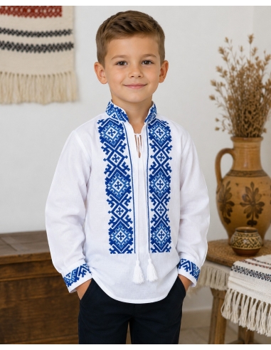 Ie traditionala alba pentru baieti cu broderie albastra geometrica