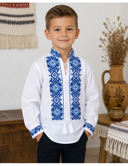 Ie traditionala alba pentru baieti cu broderie albastra geometrica