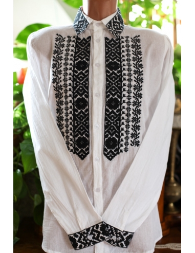 Camasa traditionala barbati alba cu broderie neagra geometrica