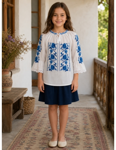 ie-traditionala-fetite-broderie-florala-albastra.jpg