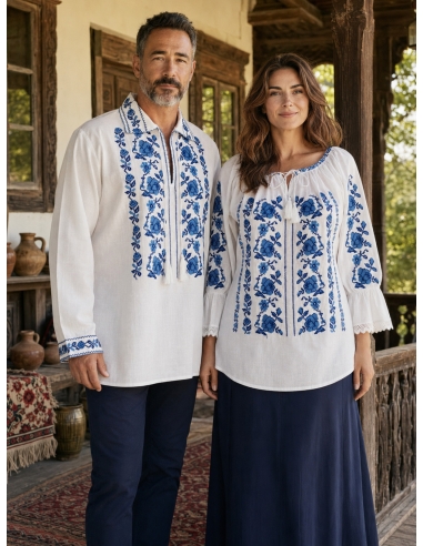 set-traditional-cuplu-trandafiri-albastri.jpg