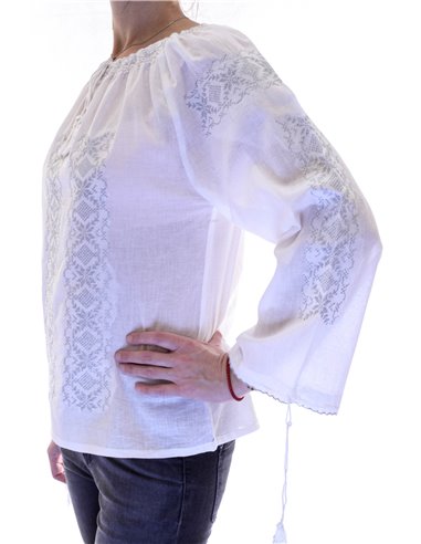Ie Traditionala Cosmina