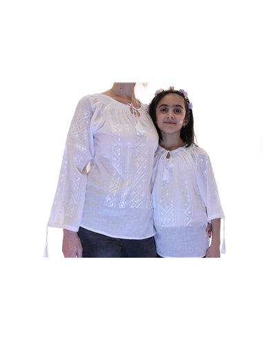 Ie Traditionala Catinca
