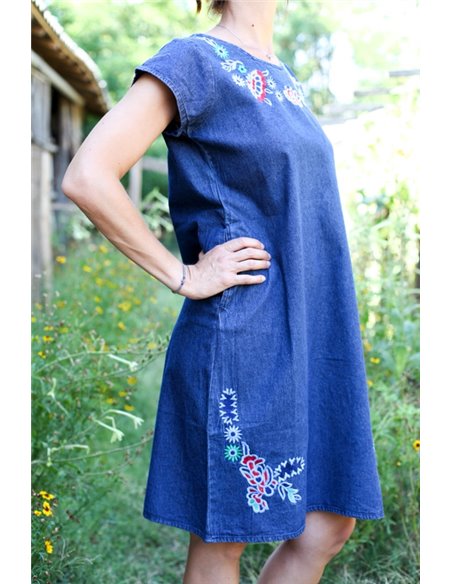 Rochie brodata din denim Elena5