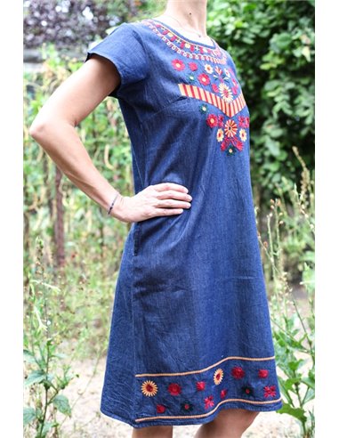 Rochie brodata din denim Elena7
