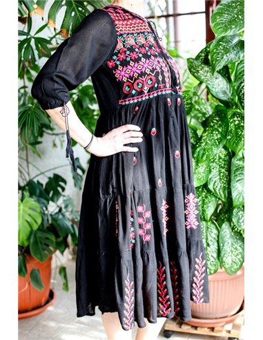 Rochie Traditionala brodata negru Cosmina 15