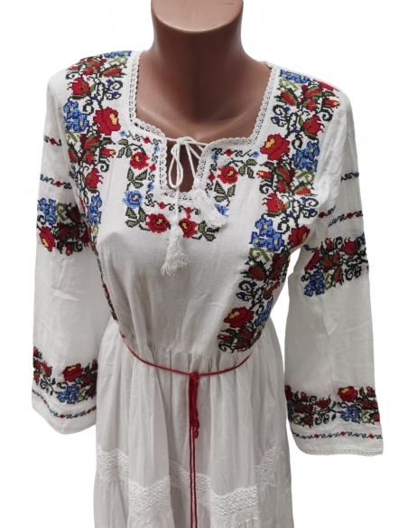 Rochie Traditionala Romaneasca1